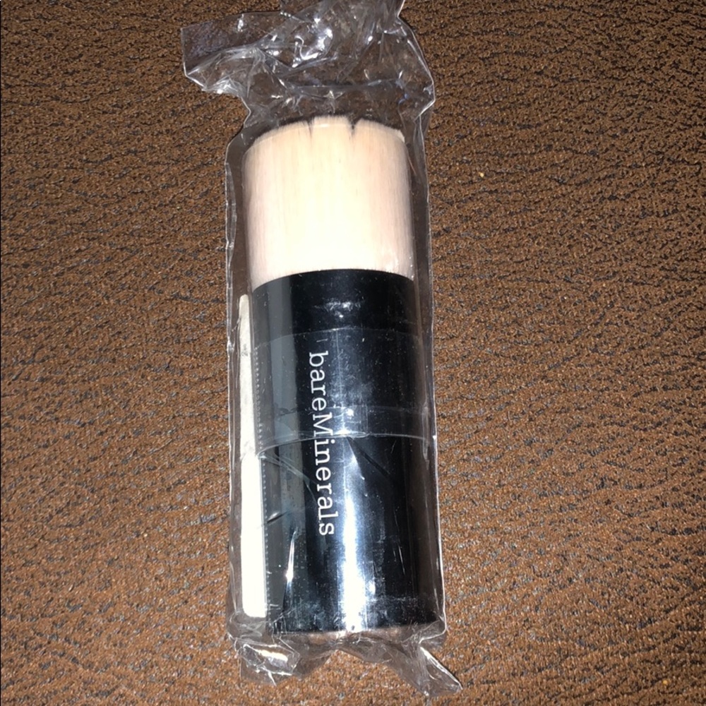 BareMinerals Beautiful Finish Brush **New**